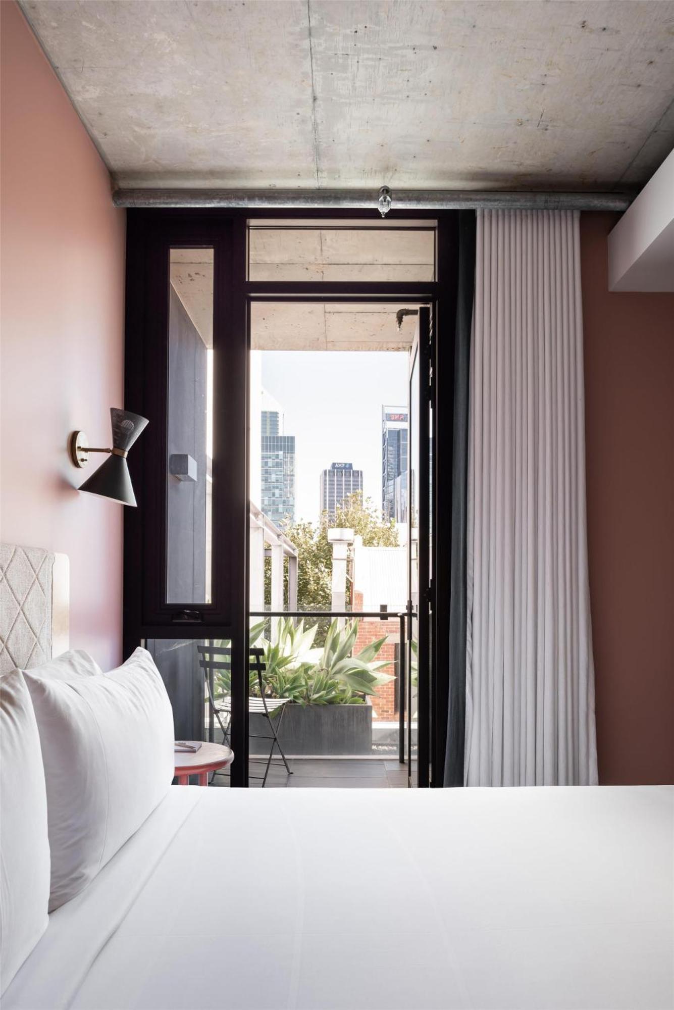 Alex Hotel Perth Bagian luar foto